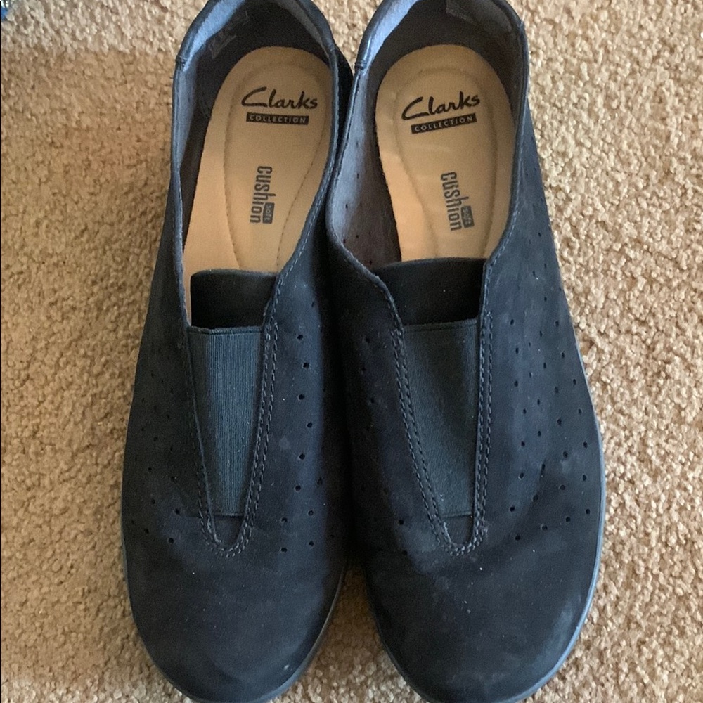 Women’s Clarks Black Perforated Slip-Ons 10 medium